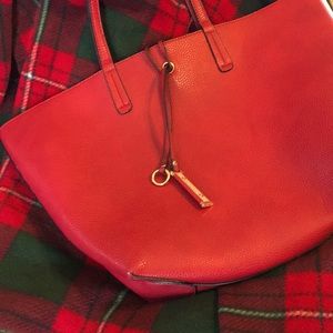 Extra large red tote 👜 NEW